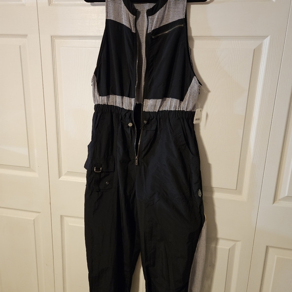 FP Movement by Free People Inhale Jumpsuit - Picture 8 of 14